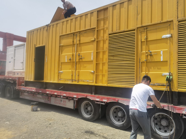 光山除了负载情况和发动机维护,还有哪些因素会影响 200kw 柴油发电机的油耗?